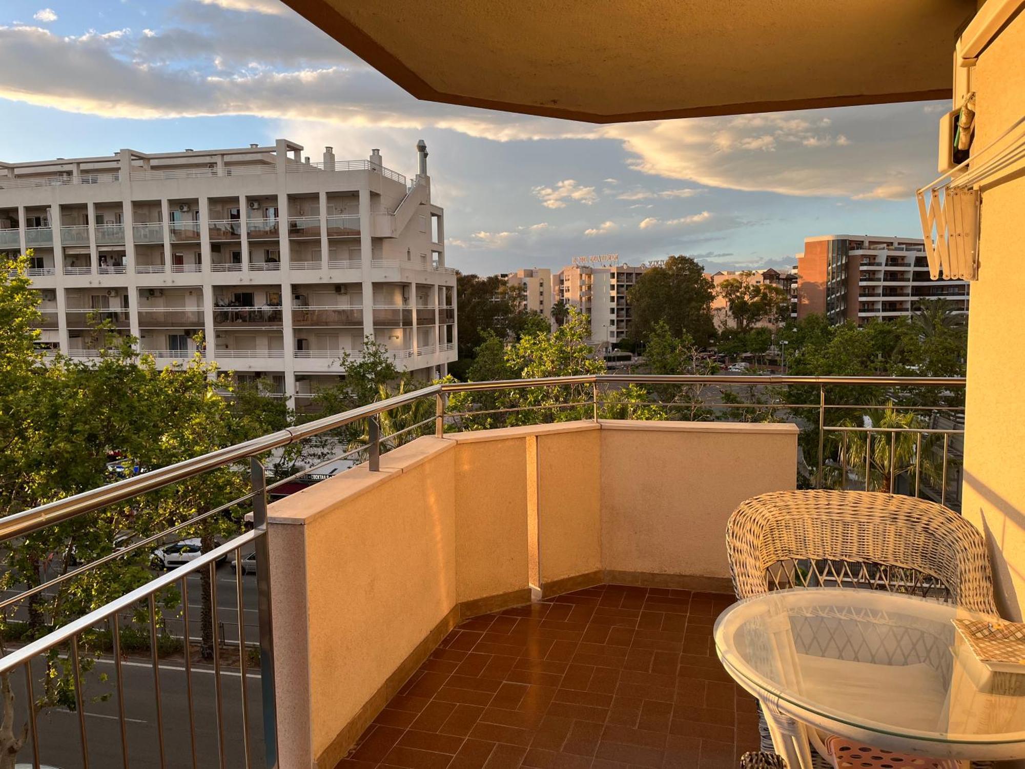 Apartamento En Salou Bagian luar foto